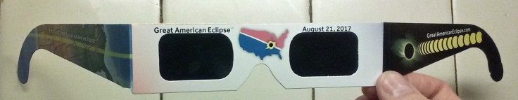 eclipse-glasses-20161218_203041_001_01-b